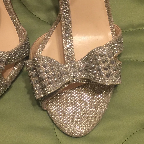 INC RESSIE bow sandals - Picture 2 of 3